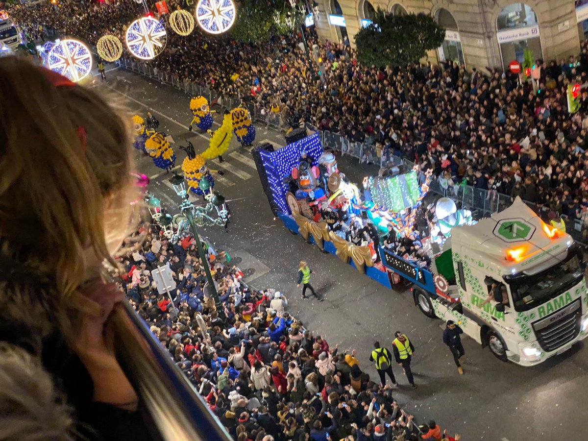 mola_viajar's tweet photo. ¿Qué tal se han portado los Reyes? 👑👑👑 
Os trajeron muchos viajes para el 2020? contadnos!!!
Somos todo 👂!!! https://t.co/vROIWENS3U
