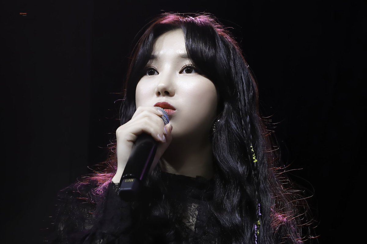 wave_YR's tweet photo. 191208 🌊 #아리아즈 #여리 #최여리 

✨보고시퍼🐣🥺 https://t.co/qaV0yVKvmQ