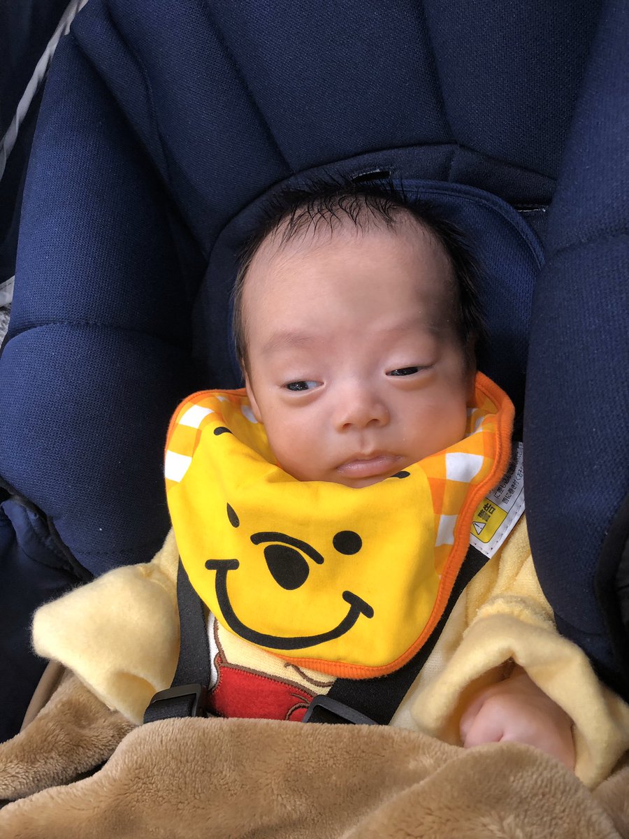 Yoshi 活動休止中 على تويتر 土曜日に初ベビーカーでイオンお出かけしてきた 赤ちゃん プーさんコーディネート ご機嫌斜めで楽しかった