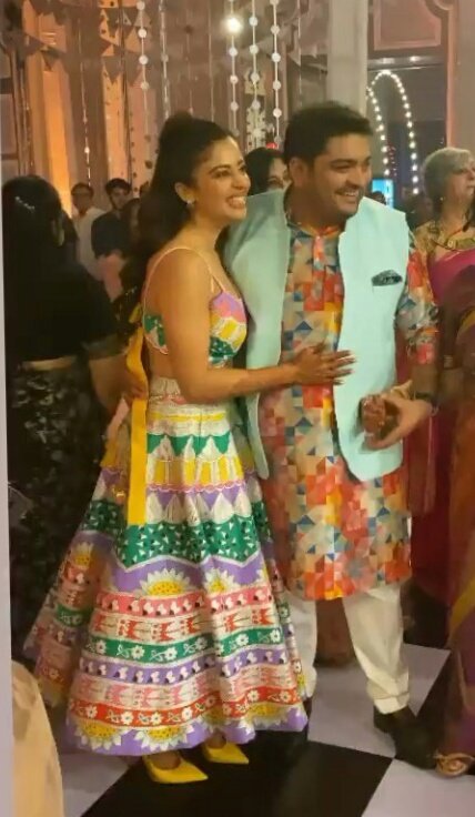 NehhaPendse29's tweet photo. @Sayaji06192130 @NehhaPendse @NehhaPendseFAM 😍😍😍😍😍 https://t.co/nBTkrRh68E