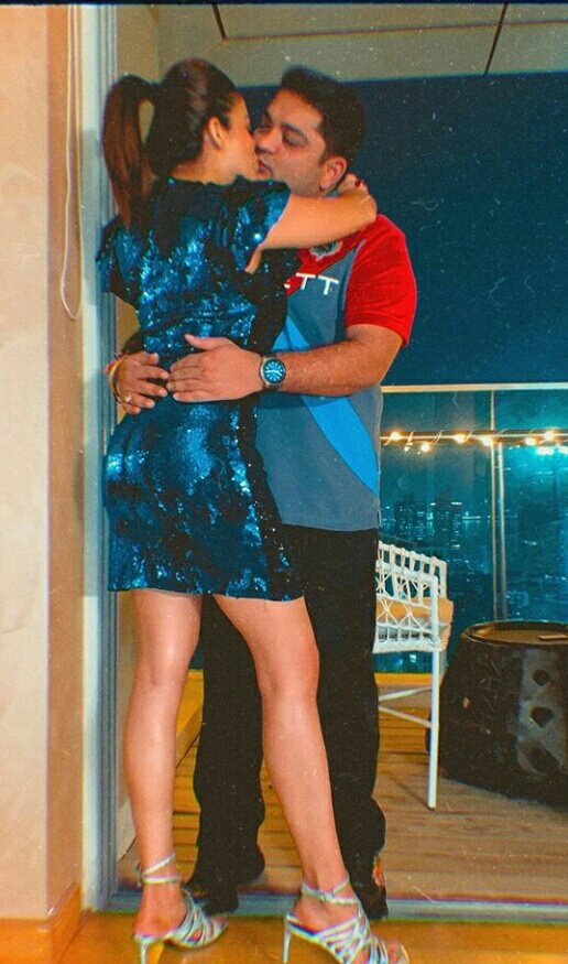 NehhaPendse29's tweet photo. @Sayaji06192130 @NehhaPendse @NehhaPendseFAM 😍😍😍😍😍 https://t.co/nBTkrRh68E