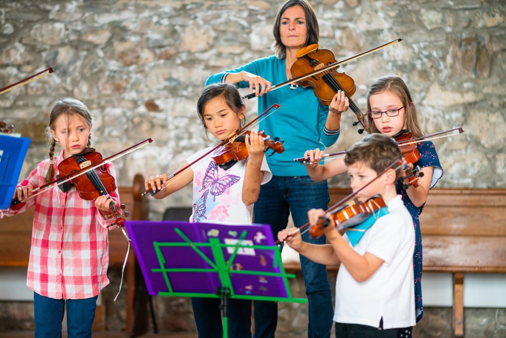 obantimes's tweet photo. Eilidh Trust makes music on Mull.
https://t.co/wM82RCXwEC https://t.co/FTBEv1FG8j