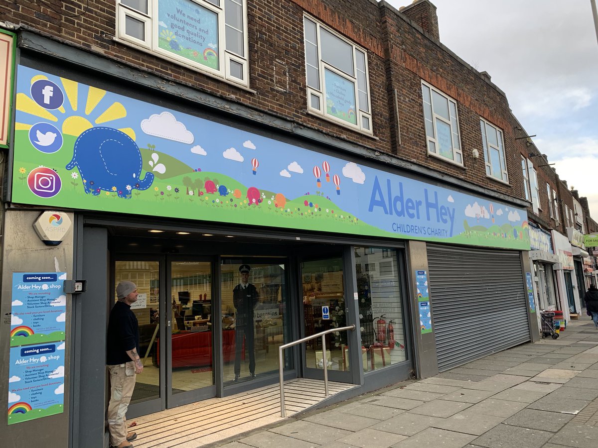ShopAlderHey's tweet photo. We love our new @ShopAlderHey sign. Thank you @agxsigns from us all @AlderHeyCharity for supplying and fitting it 😎😎😎 https://t.co/zxKDxogCm5