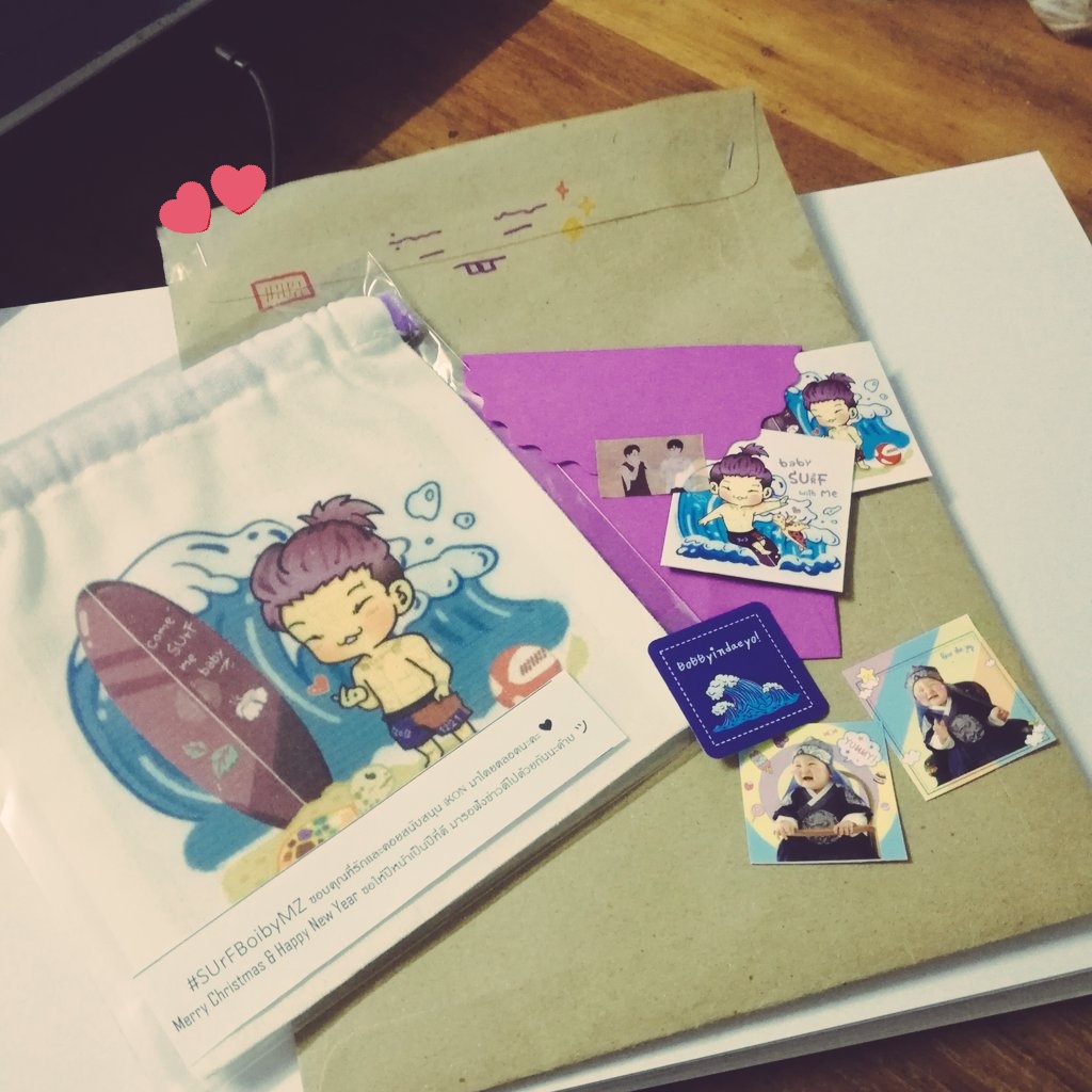 my_payu's tweet photo. 🌊𝗚𝗶𝘃𝗲𝗔𝘄𝗮𝘆 #𝕊𝕌𝕣𝔽𝔹𝕠𝕚𝕓𝕪𝕄ℤ🐰🏄🏻♂️🐢💜
ได้รับแล้วนะครับ เพิ่งว่างได้มาเปิดดู น่่ารักมากๆ มีเบบี้ราอนด้วย😍 ขอบคุณมากๆนะครับ @MayMazzin
♡21/12♡ #SwimForTheSeaTH #BeautifulBOBBYDay
#𝖡𝖮𝖡𝖡𝖸 #loveandfallBOBBYday
/ปล.แต่งซองจม.น่ารักมากครับ☺️ &HNY2020 ครับ✨ https://t.co/sz9p5sy2rT