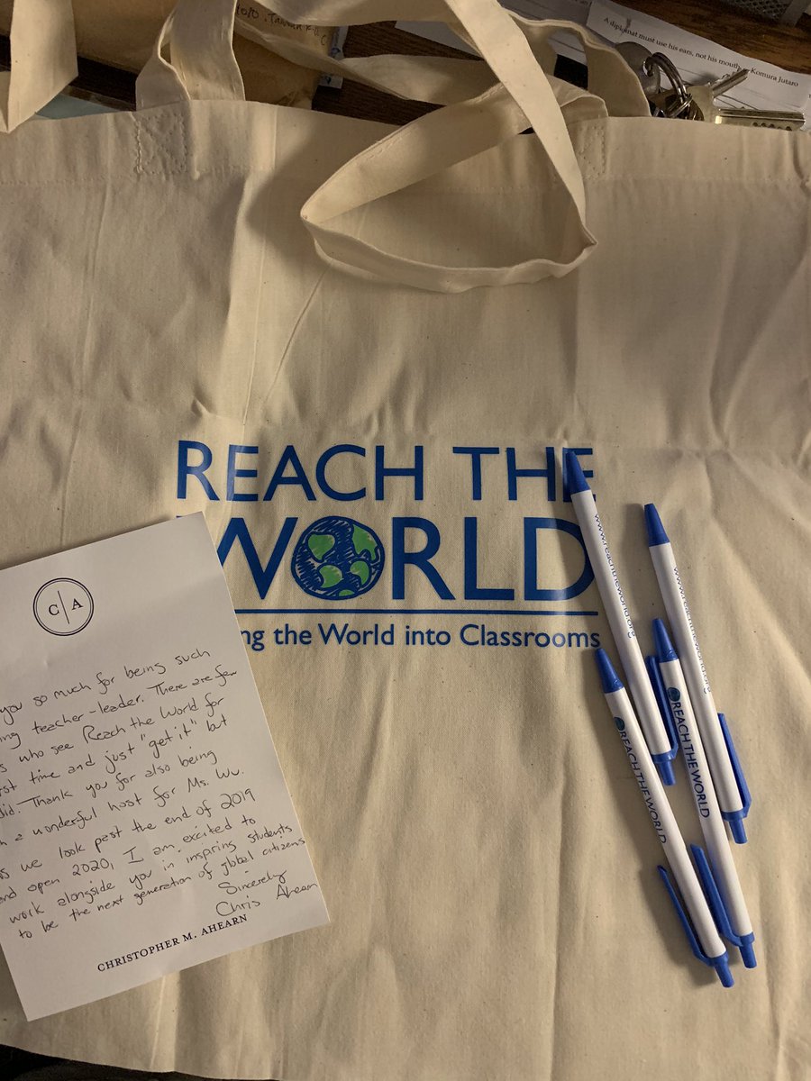 DrJillArmstrong's tweet photo. Thanks @ReachtheWorldco for a nice surprise waiting for me on the first day back to school! #GCMusketeerWay #global @KEDC1 @AspireKy #GOALEd https://t.co/15KiF8lFvW