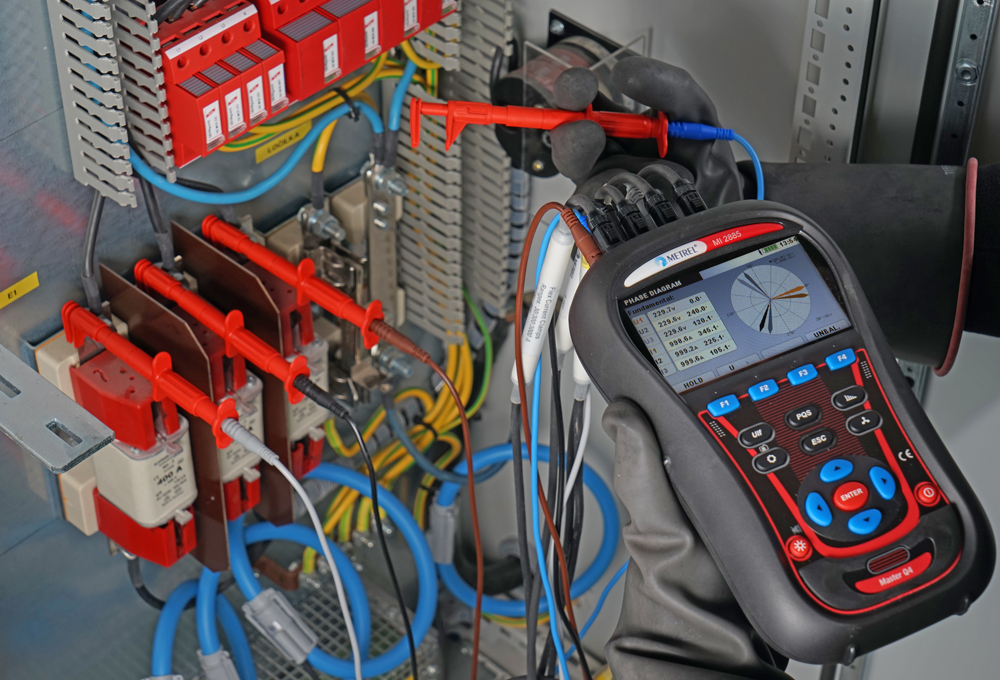 MetrelMarketing's tweet photo. Power quality analysis: MI 2885 Master Q4 & S 2015 Safety flat clamps. #Metrel, #mi2885, #s2015 https://t.co/xsxWj9Oopt