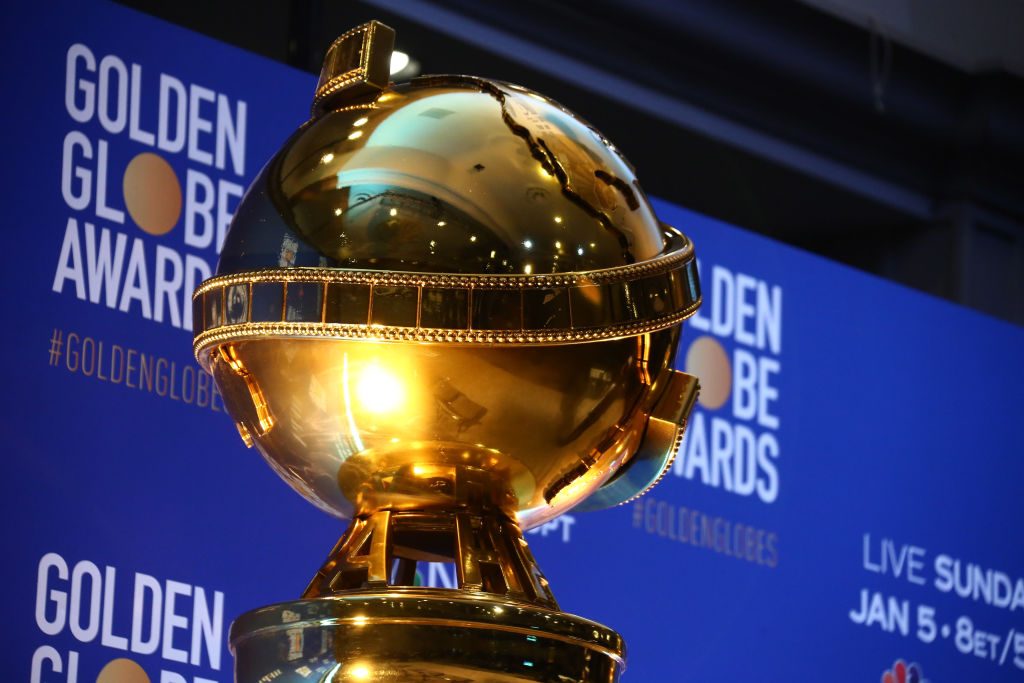 YEGETV's tweet photo. Oscar'ın habercisi Golden Globe ödülleri tam beklenilen kişilere dağıttı. 

#goldenglobes2020 #GoldenGlobes #Awards https://t.co/HrCttIxRbO