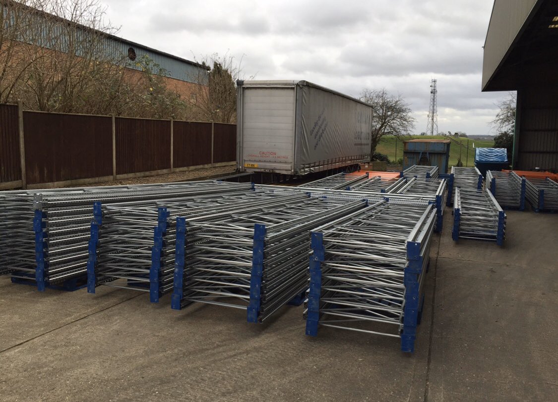 RackingServices's tweet image. More pallet racking ready to be installed 🔨🔧🔩🛠😍