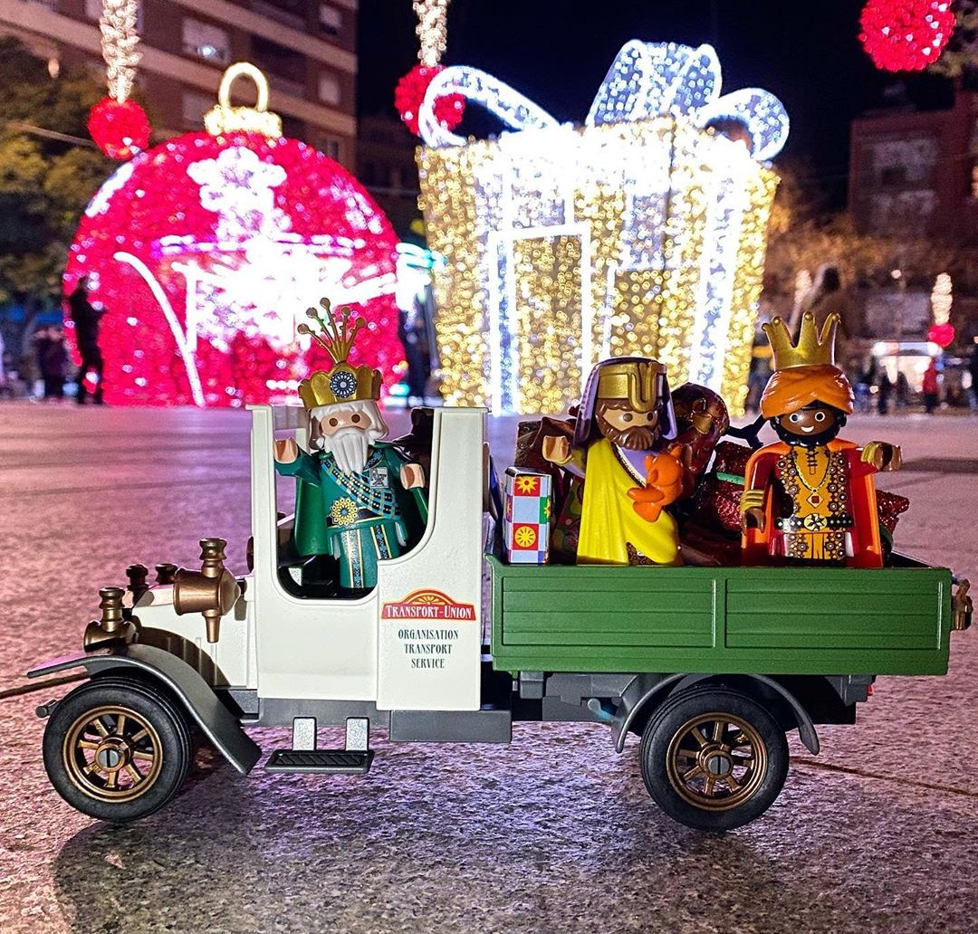 GPH21's tweet photo. Feliz día de reyes 

#Diiiiiaaaaaasssssss https://t.co/DGK0VBcnSe