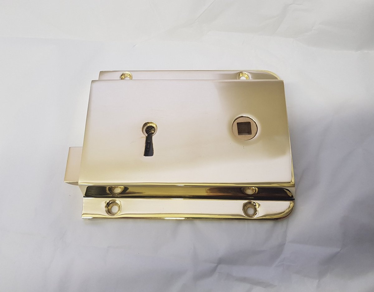locks_lewis's tweet photo. Another happy customer bringing in the #NewYear with some beautiful #CroftArchitecturalHardware ... Here we have the Croft 1871F 5" Brass Flanged Rimlock. Flying all the way out to Australia!!! #architectural #interiordesign #interiorarchitecture #crofthardware https://t.co/t8EqWSJXOt