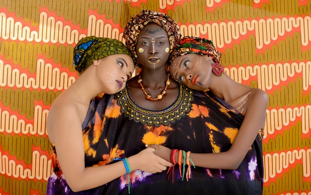 ResearchProfes's tweet photo. 🎨 Involved in the #arts sector in #Africa? Kickstart your 2020 creative endeavours by taking a look at our handpicked #TopTenAFR #funding opportunities for arts and #culture researchers on the continent! #ArtHum_RP @ResearchAfrica https://t.co/Y0Bj7endDR https://t.co/cNJJvDKzAH