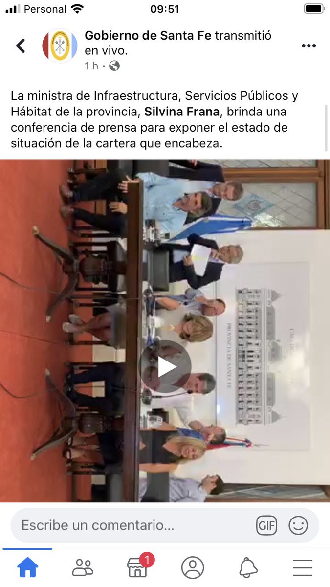 Maritoguala's tweet photo. Son tan IMPRESENTABLES QUE NO SABEN PONER LA IMAGEN HORIZONTAL, y hacer prueba de sonido antes... 🤦🏻‍♂️ Ni hablar de todos los facebook truchos (trolls) y fake news q están creando... En santa fe NO HAY PESADA HERENCIA! Gobiernen y muestren un plan y dejen de llorar... https://t.co/IK1owxZauX
