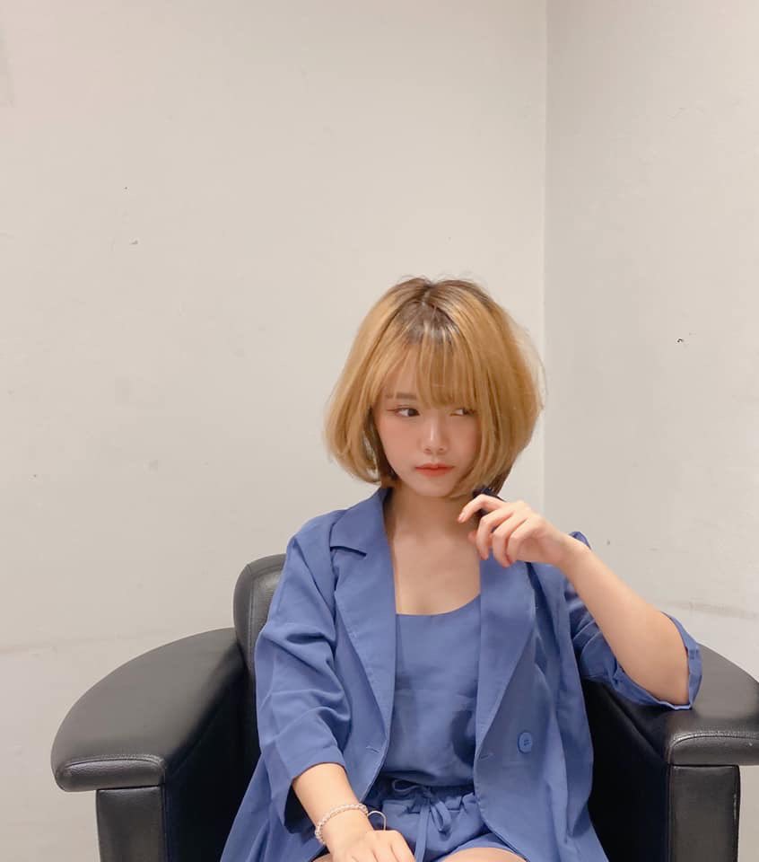 tursnap's tweet photo. เด็กอายุ19 ต้องงานดีขนาดนี้เลยหรอวะ ถามเจรงง ชอบลุคนี้ค่า ฟหกกดดส🥺คุณหนูแพรวาาาา #MusicBNK48 https://t.co/BY37dApHGa