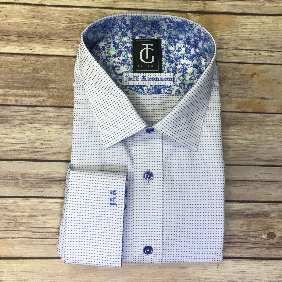 USClothier's tweet image. Personalize your custom shirt with your name and your initials!

#TGCustom