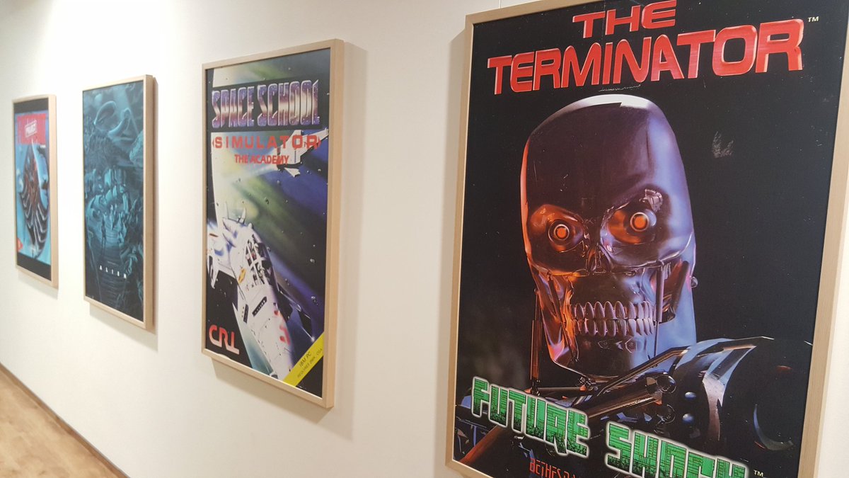 Разработчики Kingdom Come предложили «пиратам» поддержать игру, купив ироничный постер