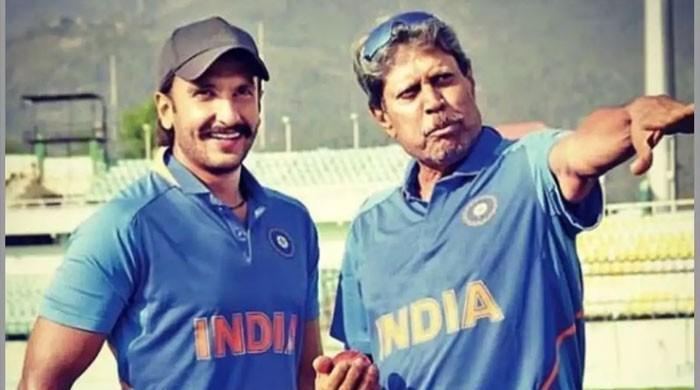 Ranveer Singh channels inner Kapil Dev, wishes the cricketer happy birthday  