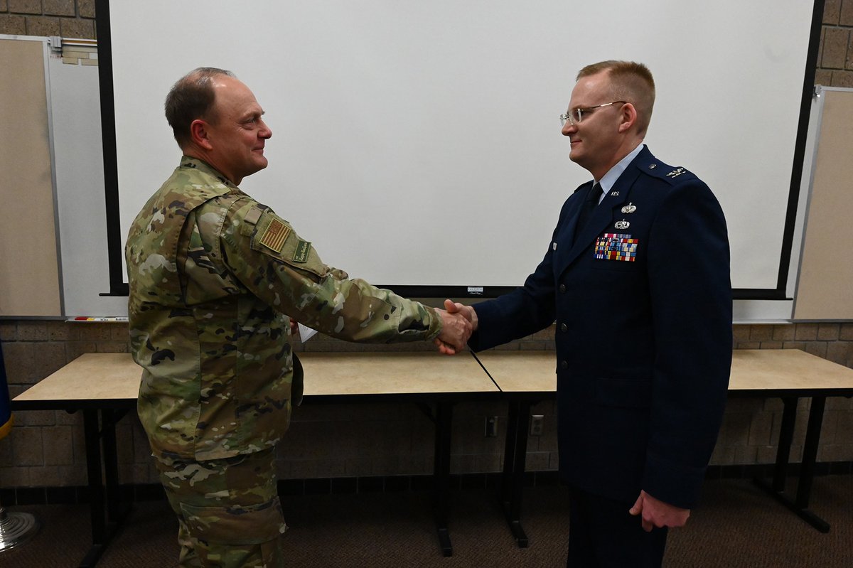 NDNationalGuard's tweet photo. Congratulations to newly promoted, Col. Jon Wahlgren on this great achievement and milestone. You are what helps make our organization great!
#HooliganHeritage| @NDAirGuard| @AirNatlGuard #HappyHooligans https://t.co/ErSclDVYyl