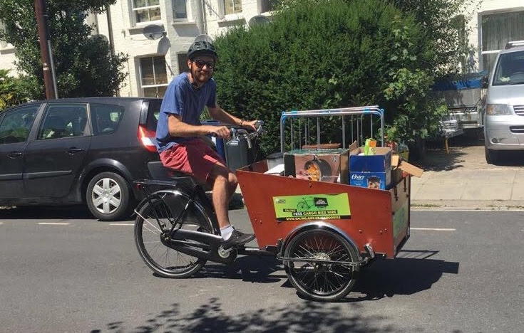 A new year, new decade, a climate emergency! Are you looking to change the way you take your children to school? Why not try the one of the Council’s three cargo bikes? It's free to hire subject to valid insurance. Check out ealing.gov.uk/cargobike  for details. #activetravel