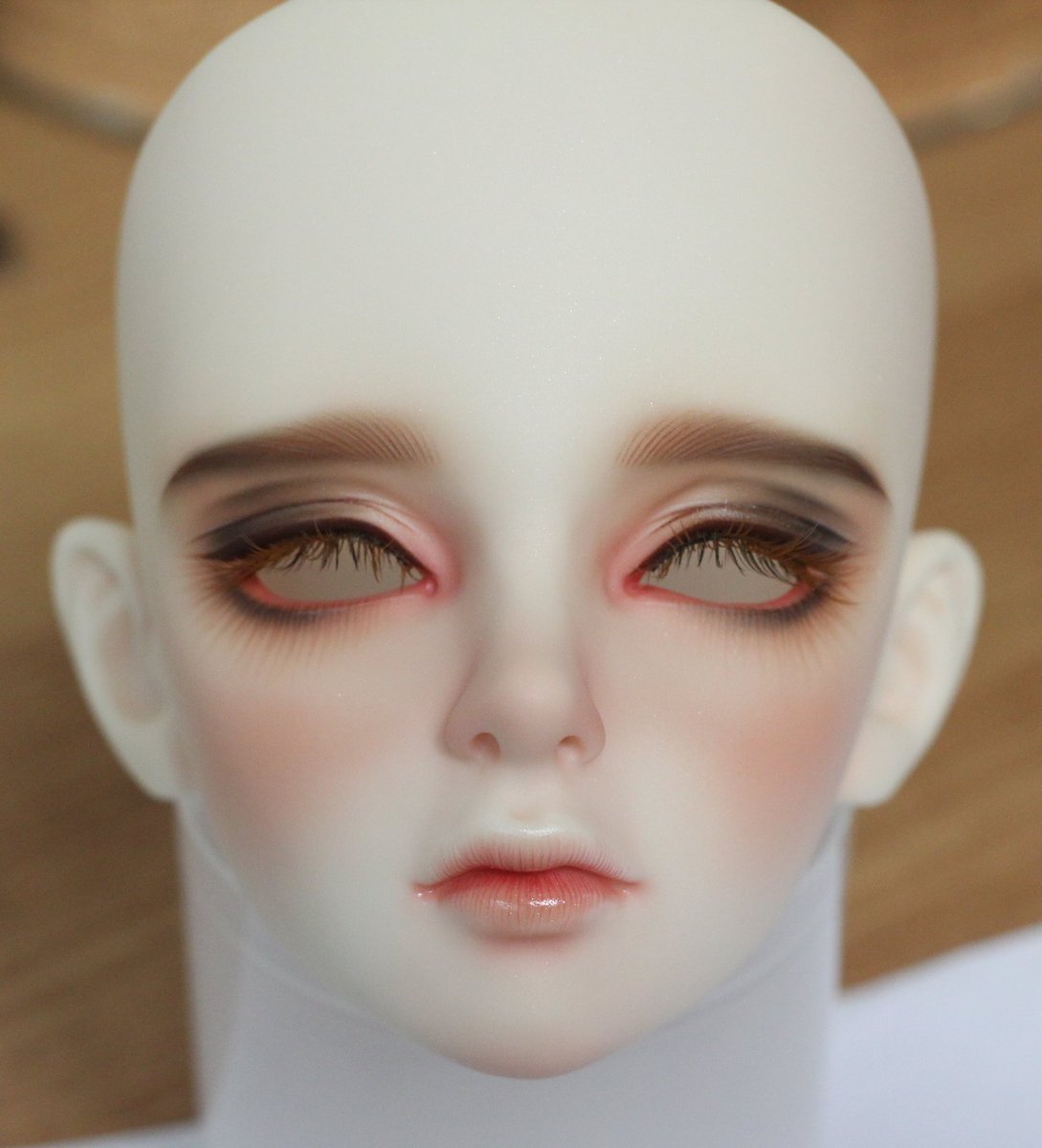 W (작업중) tweet media