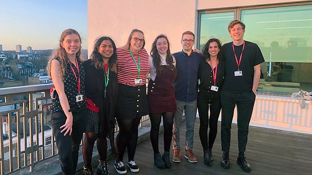 gradunique's tweet photo. Applications for the #Gradunique #graduatescheme close 12 January 2020. Make sure you don’t miss the deadline to apply to this unique #graduateprogramme https://t.co/BF6trt8Pai