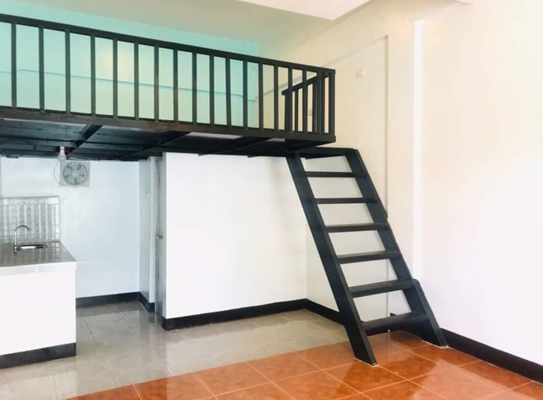 RadznaSaudia's tweet photo. Mezzanine-inspired tapos nalaglag si celine hahahaha https://t.co/iLPCHXKk0x