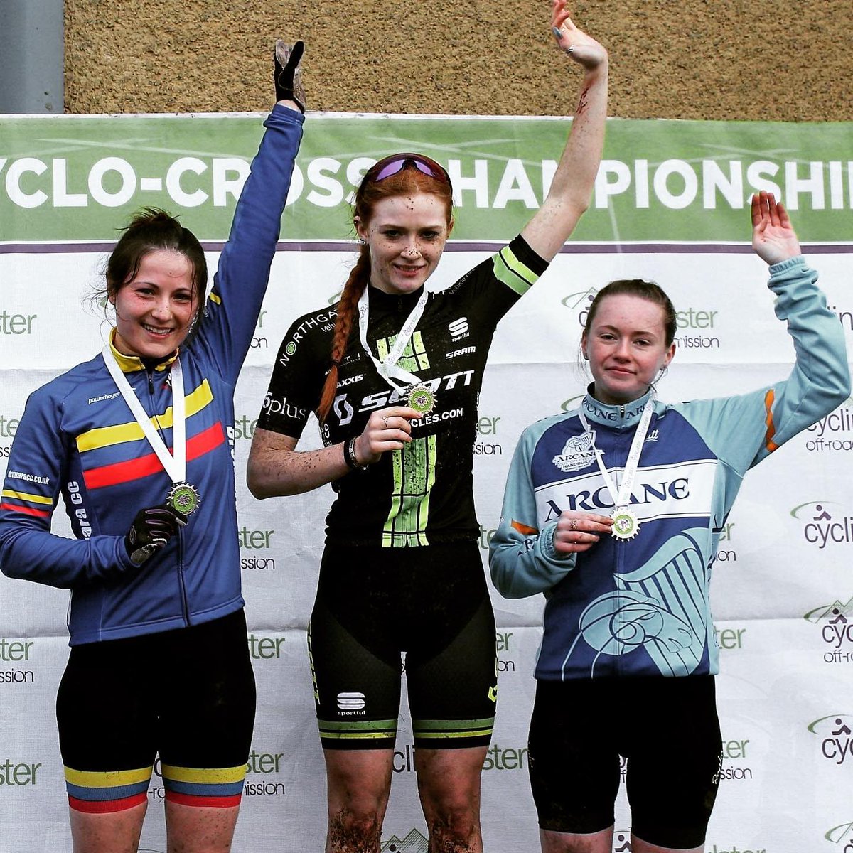 Big congrats to Niamh taking the Elite win in yesterday’s Ulster Cross Championships.

A perfect warm-up for the Nationals next weekend ✅😎

#QuantaCapital #bikeonscott
<a href="/N_mck123/">Niamh Mckiverigan</a> #cx #cyclocross