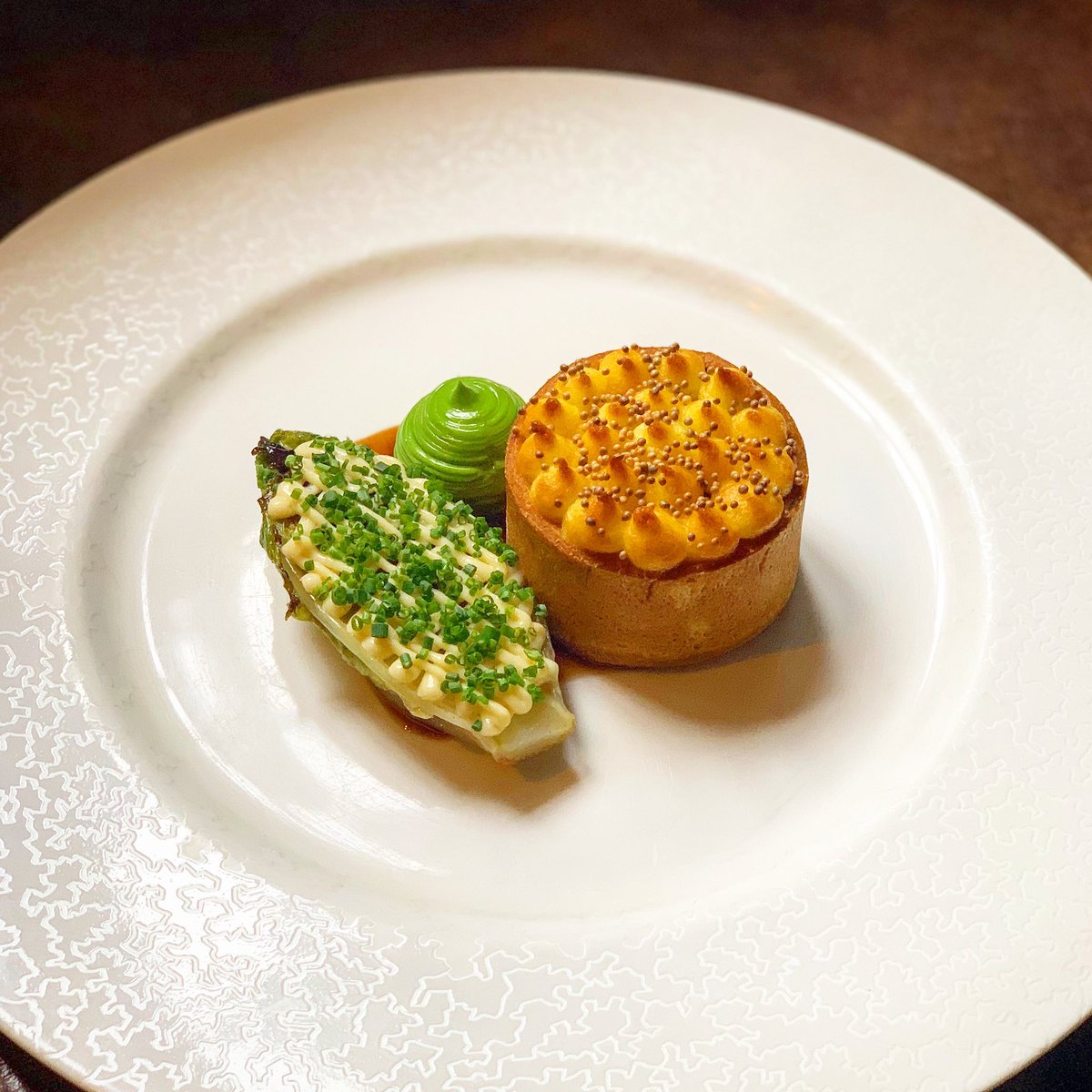 The Hand Flowers On Twitter New On To The Set Lunch Today Cottage Pie With Mustard Mash And Beef Fat Baby Gem Setlunch Cottagepie Mash