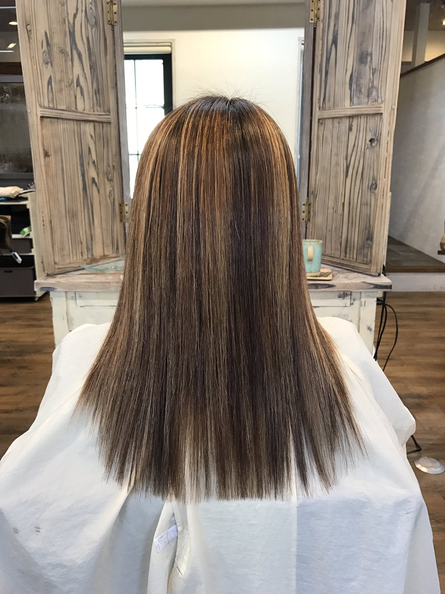 沖縄 美容室 メルコヘアデザイン 名嘉 泰則 در توییتر ココナッツ矯正 履歴 縮毛矯正 ブリーチ スパイラルパーマになります かなりハイダメージの状態 驚きのbefore After綺麗な艶髪ストレートになりました 沖縄 メルコヘアデザイン ココナッツ矯正