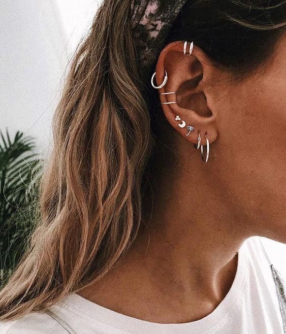 tohaneanC's tweet photo. #jewelry #earrings https://t.co/iACn2JQsxI