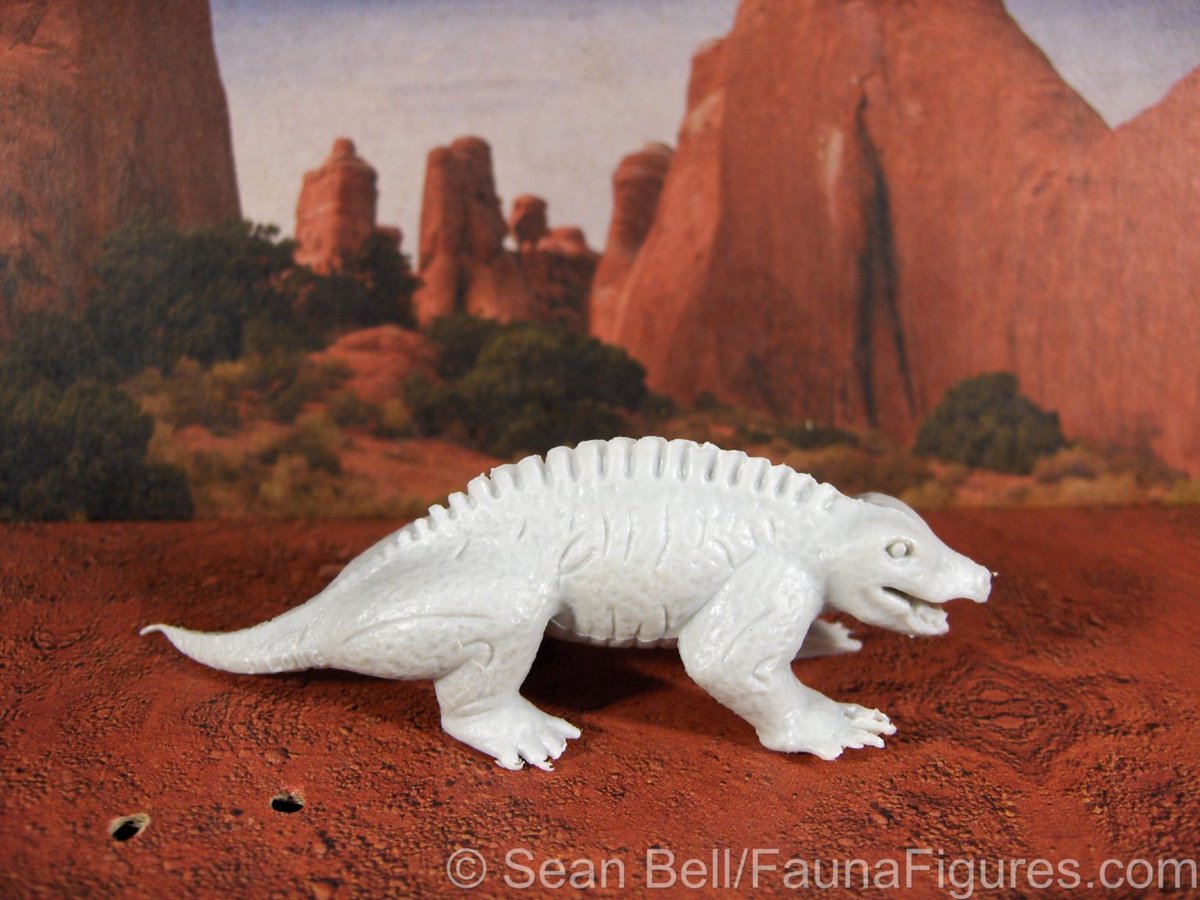 FaunaFigures's tweet photo. Today's #FFVaultTales is a vintage one! The Marx #Sphenacodon!

https://t.co/M71VLAkPL6

We don't get enough variety in our #pelycosaur toys. Less than we did 40+ years ago.

@TetZoo @dinodadreviews @dinodadreviews @RSprackland @palaeoplushies @Himmapaan https://t.co/pugxUHxJob