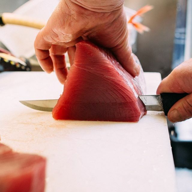 It’s a new year, start your week off with Nassau Street Seafood 🐟🦀🦞 The freshest seafood, hot lunches to go, farm fresh produce, and more! ift.tt/2txzpTy