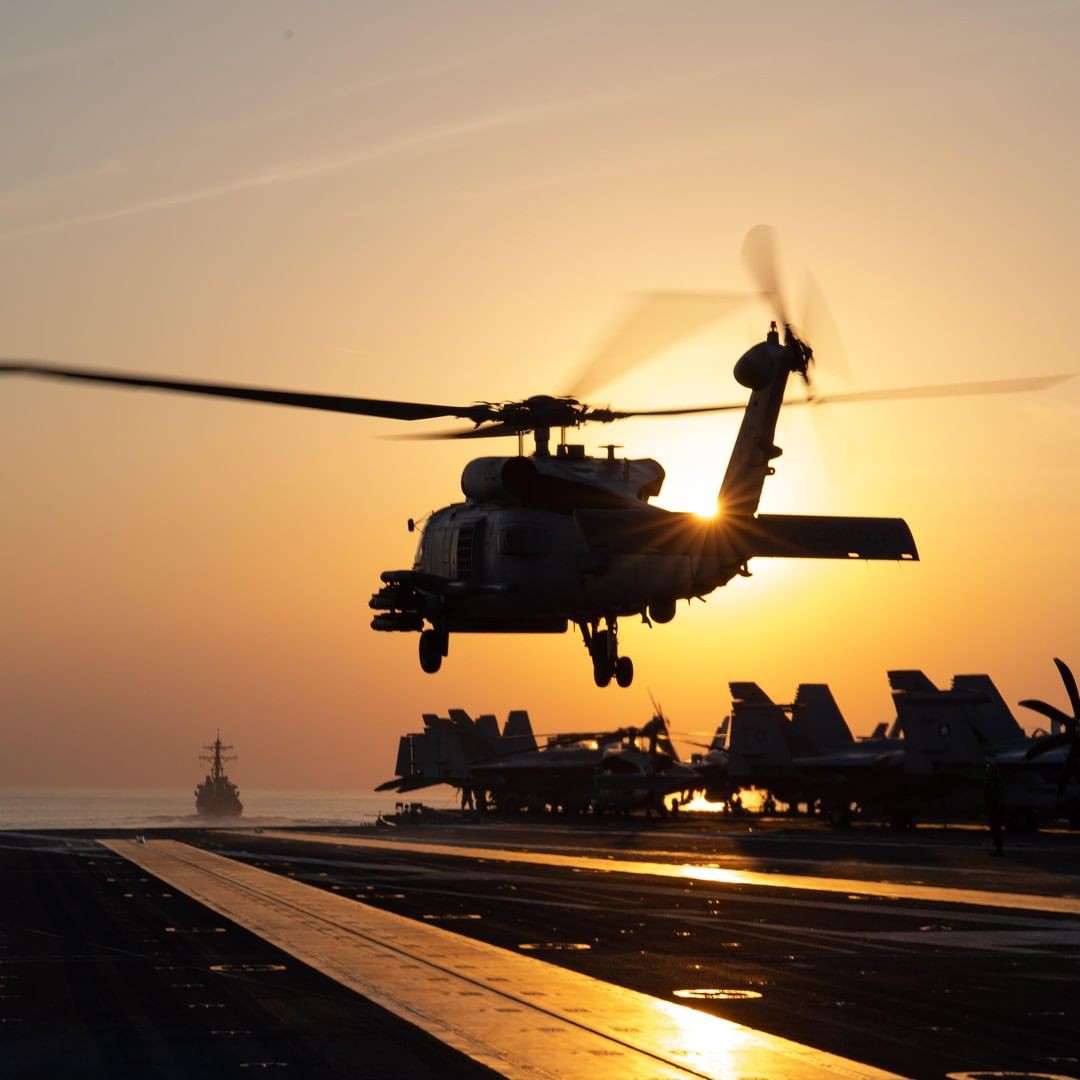 Nothing beats a #USNavy #Sunset at sea.⁣
⁣
An MH-60R Sea Hawk helicopter assigned to Helicopter Maritime Strike Squadron #HSM71 takes off from the flight deck of an aircraft carrier. ⁣
⁣
#Aircraft #Aviation #ForgedByTheSea #Sailors #Navy ⁣