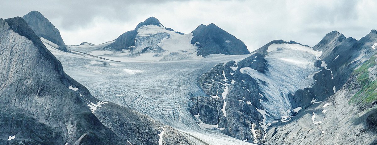 The theme of this year’s #WEF20 is “Stakeholders for a Cohesive and Sustainable World”. Read in the interview with <a href="/ABB_CEO/">ABB CEO</a> Peter Voser how  #ABB is already contributing to a more sustainable world and why all companies should invest in #sustainability. bddy.me/2FnFCUu