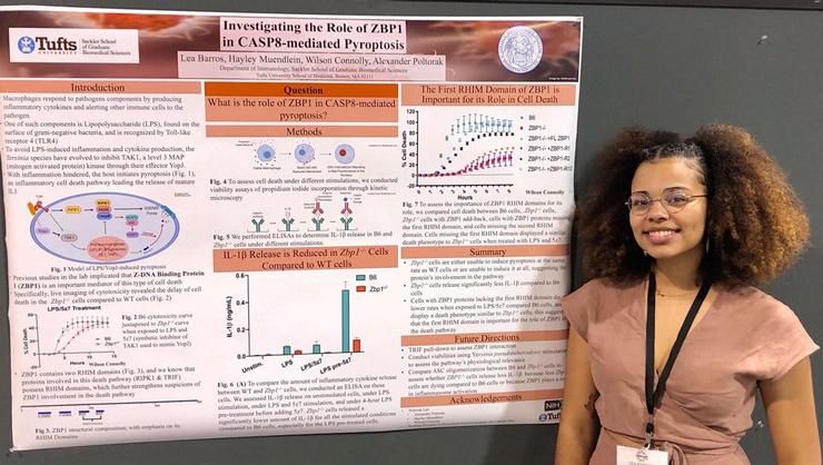 HamiltonCollege's tweet photo. Lea Barros ’22, a prospective biology major, is presented award at biomedical research conference.  https://t.co/zNopYsbbBo

#studywhatyoulove #findyoufuture #biology https://t.co/SFhrPUCx3s