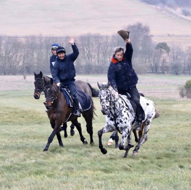 wickhamwicks's tweet image. @LeglockLuke So sorry to hear about dear Eric. What a life you gave him &amp;amp; what great days out he gave you #RIPERIC #HAPPYGALLOPINGINTHECLOUDS