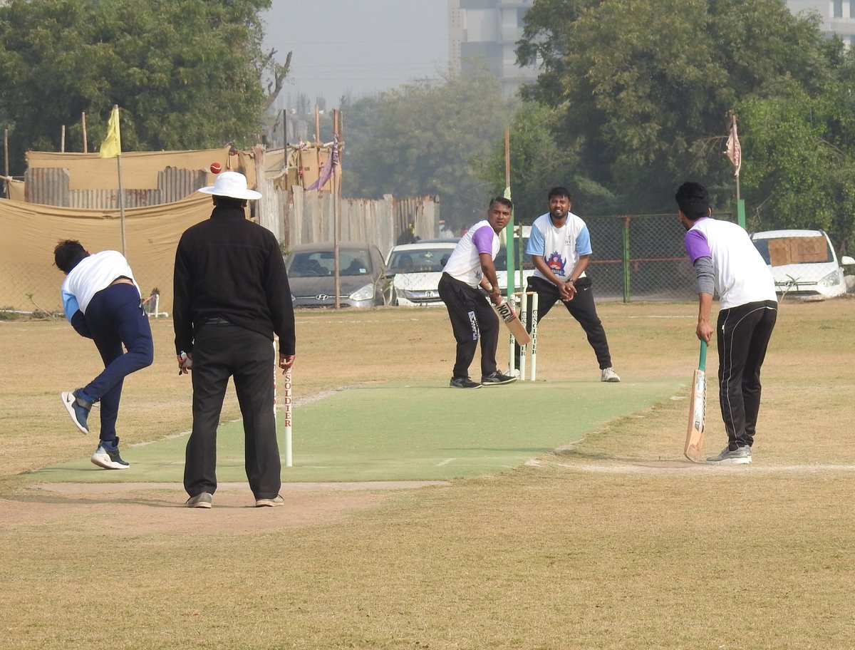 DEVITPL's tweet photo. DEV IT #CricketLeague 2019 Season 7 - Grand Finale Photos - MUSKETEERS vs PIRATES
PIRATES won the toss and elected to field.
MUSKETEERS: 106/3 (16.0 Overs)
PIRATES: 107/5 (15.3 Overs)
Pirates won by 5 wickets and won the DCL season 7 final. #LifeAtDevIT https://t.co/e1ch0DQBhX