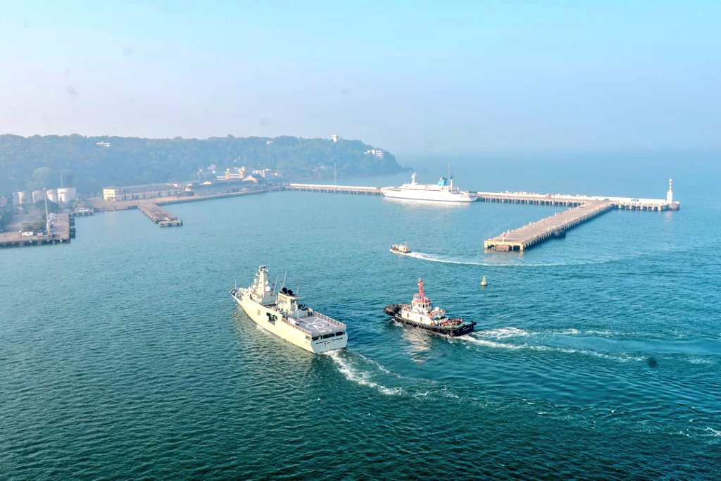 indiannavy's tweet image. #IndianNavy ships #INSBeas &amp;amp; #INSSubhadra will exercise with RNO Ships.
#HarbourPhase in Goa will be followed by Sea Phase of Exercise #NaseemAlBahr off Goa.
@MG_MOD_OMAN
#BridgesofFriendship #MaritimeInterest #Interoperability
