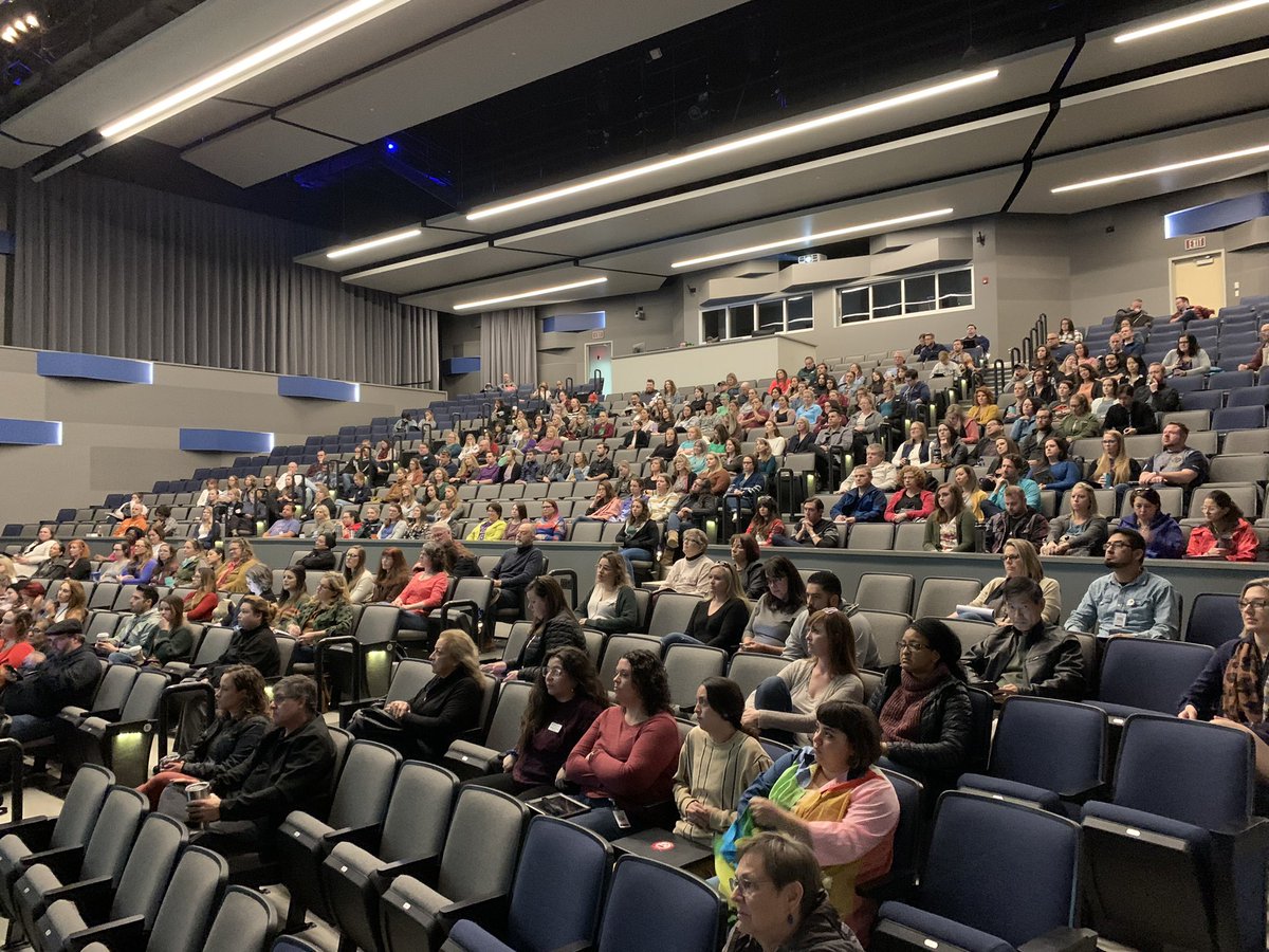 rrisdfinearts's tweet photo. @rrisdfinearts is talking Cultural Relevance and Equity today as we gear up for Spring 2020! #equity @roundrockisd @sfloresRRISD @LisaWRoebuck @DrPresley_RRISD https://t.co/XED3BY7bBX