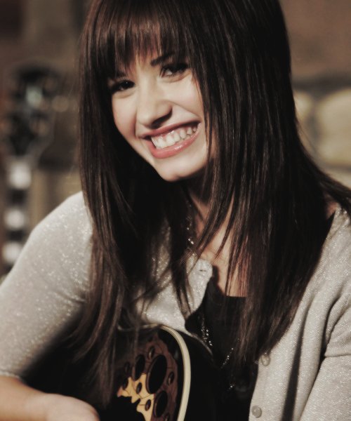 bestsofddlovato's tweet image. mitchie torres