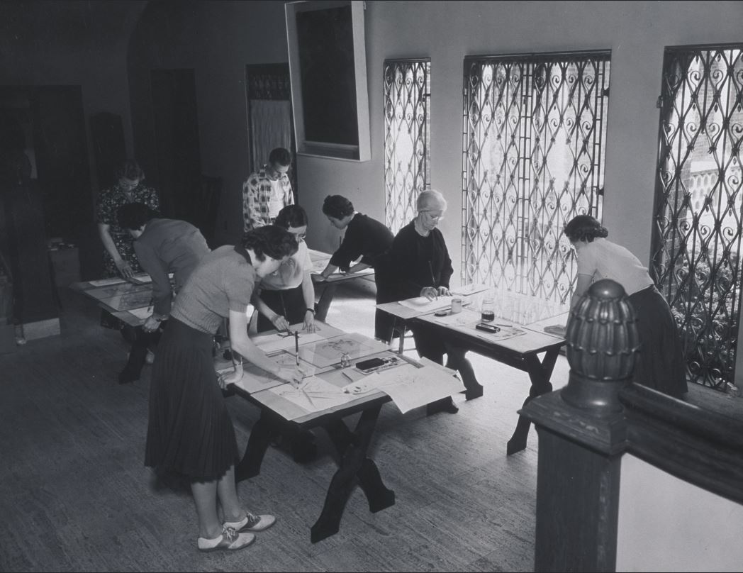 jsmauo's tweet photo. First Monday of 2020, and first day of Winter Term... Welcome back UO students!
See you in our galleries, at our events, and maybe even in the lobby for an impromptu art session!?
#FirstDayBack #FirstDayQuack #AroundtheO #Throwback https://t.co/rVHYtN2Cd1