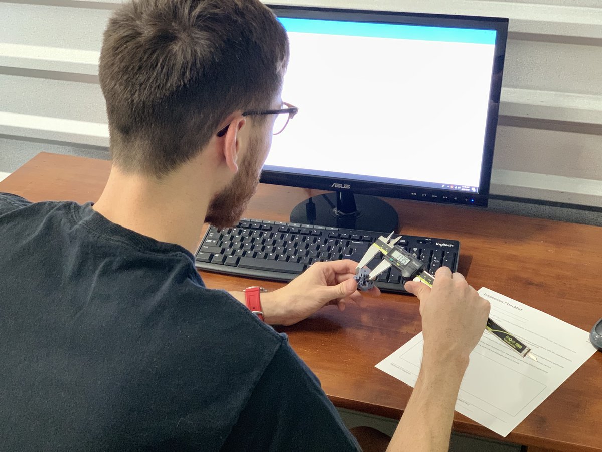 i-SOLIDS tweet media