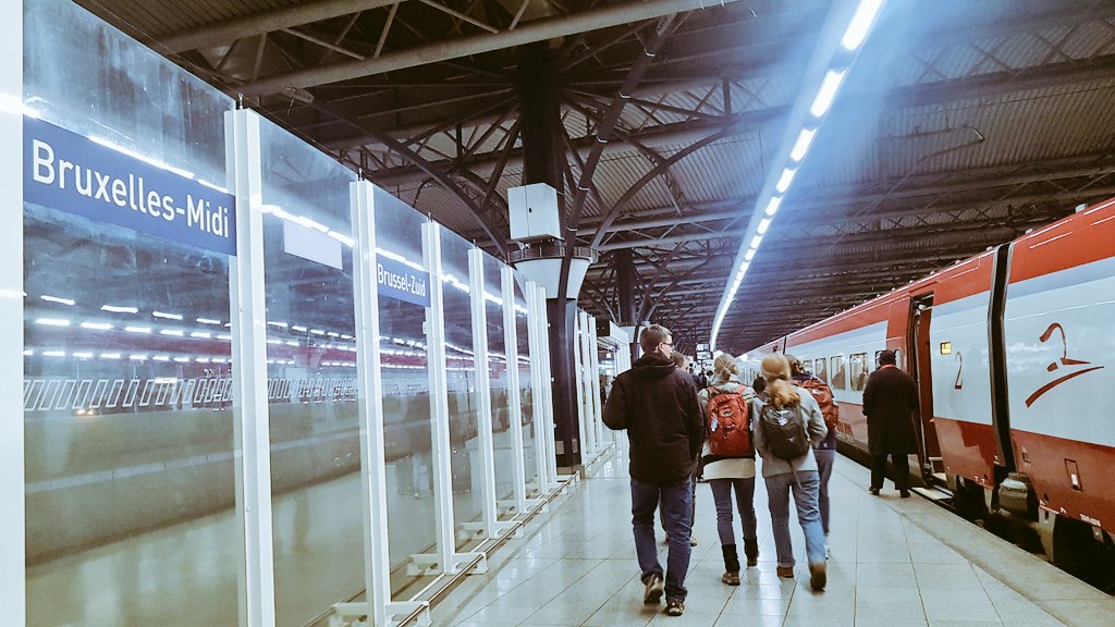 RougeRoberta's tweet photo. Ok, this one has been a bit of an adventure and the French strikers have tried it so hard to keep me in Paris forever, but guess what
#flygskam #trainpride #home https://t.co/SAOWVwtGd9