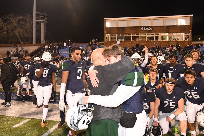 Senior SZN

* 15-0 STATE CHAMPS
* 3,310 passing yards &amp; 43 TDs (68%)
* 770 rushing yards &amp; 8 TDs
* NoVa, Region, and Conference OPOY

I would like to thank SOCO Football for everything the past 4 years. Matty Ice out✌️💍 hudl.com/v/2BCP30