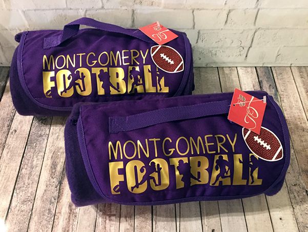 JenO_Designs's tweet photo. Personalize this Football fleece roll up blanket with your favorite Football players name &/or number! Also makes a great senior gift or coaches gift. #jenodesigns #footballmom #mom #footballblanket #giftforhim #footballgift #thisishowIspoon
#gsshopowner
https://t.co/QjkWESjXae https://t.co/Wg1i8pvNKW