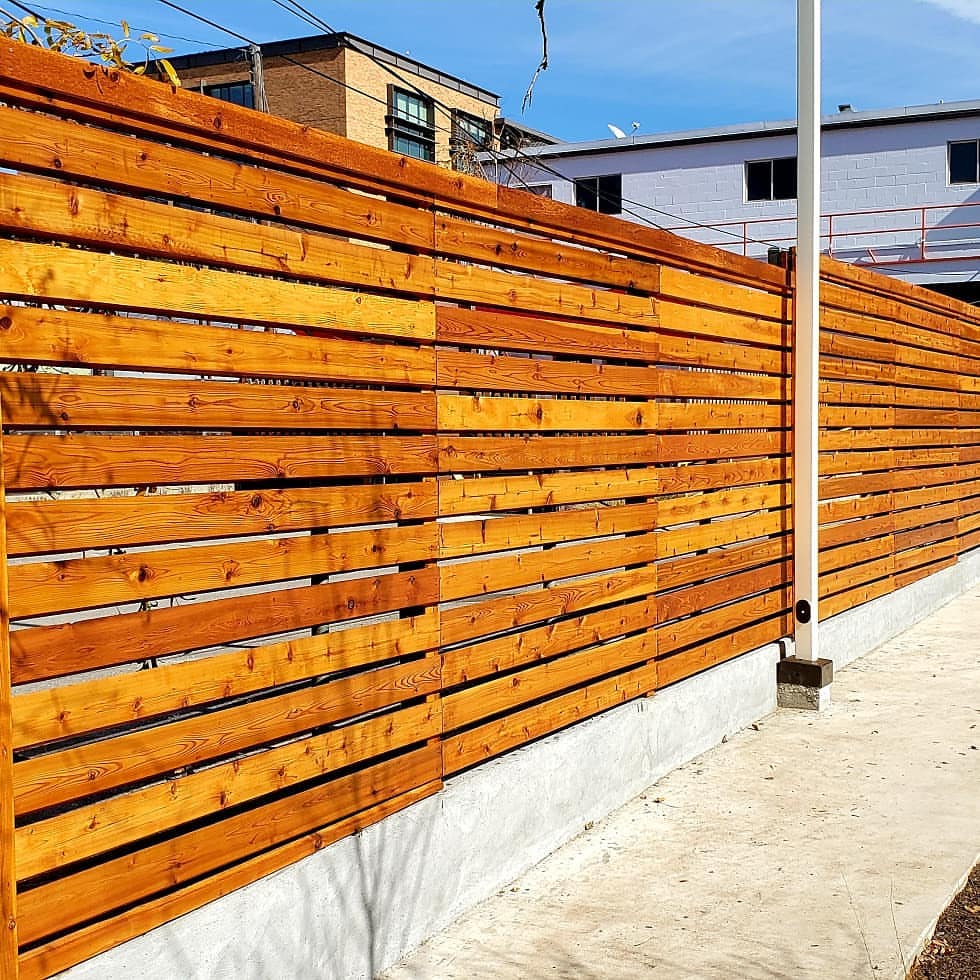 ReadySealinc's tweet photo. This GORGEOUS fence was stained with Ready Seal® Oil Based Natural Cedar!
📸- Great Dane Fence Staining
📍- Austin, TX
#stainingproject #fencing #exteriordesign #woodstain #atx #staining #goofproof #outdoorliving #fence #readyseal #naturalcedar #spray #handbrushed https://t.co/5GRBcLkNOt