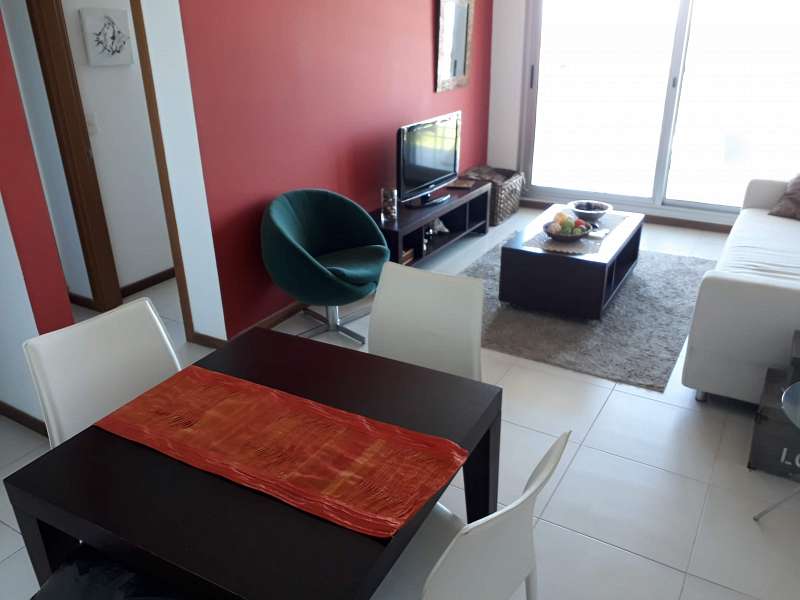 TAColonia's tweet photo. #Apartamento de 1 dormitorio en #Alquiler con vista al río. Todos los amenities.
Toda la info. en nuestra web https://t.co/yAFppZAb3B
📱(+598) 98 60 60 20 – infouy@toribioachaval.com https://t.co/8vrOqCSDtr