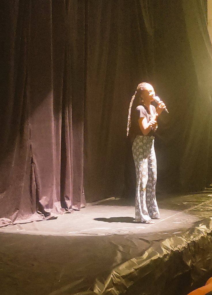 LAkintobi's tweet photo. Today has been a 'do nothing' day after the past few days. I wasn't acting, but hosting 7 show(ing)s of a play is still work. It was a great show, and I'm happy I kicked off my #LamideWorks 2020 with #AdaTheCountry. I'm ready for more work from tomorrow sha 😂 #HireMe thanks! https://t.co/hX4eUodrWO