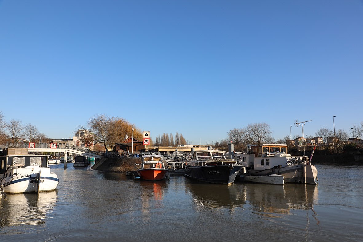 Nogent94130's tweet photo. Après-midi ensoleillé ☀️ au port de plaisance de @Nogent94130 🚤 pour bien commencer la semaine #bonnesemaine #BonneAnnee #portdeplaisance #stationnautique https://t.co/zutMxpza6D