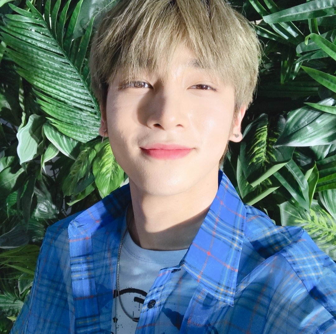 oasis5shjfh's tweet photo. #이한결 https://t.co/PVL5enj9uf