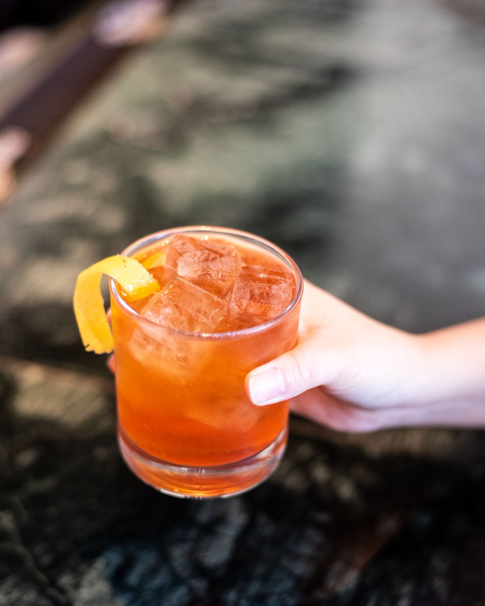 Estiatorio VOLOS tweet media